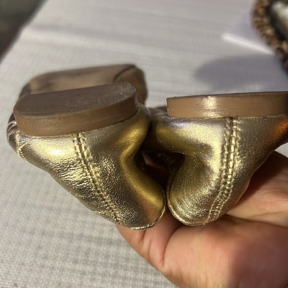 SAM EDELMAN Felicia Gold Leather Slip On Ballet Flats - Picture 9 of 9